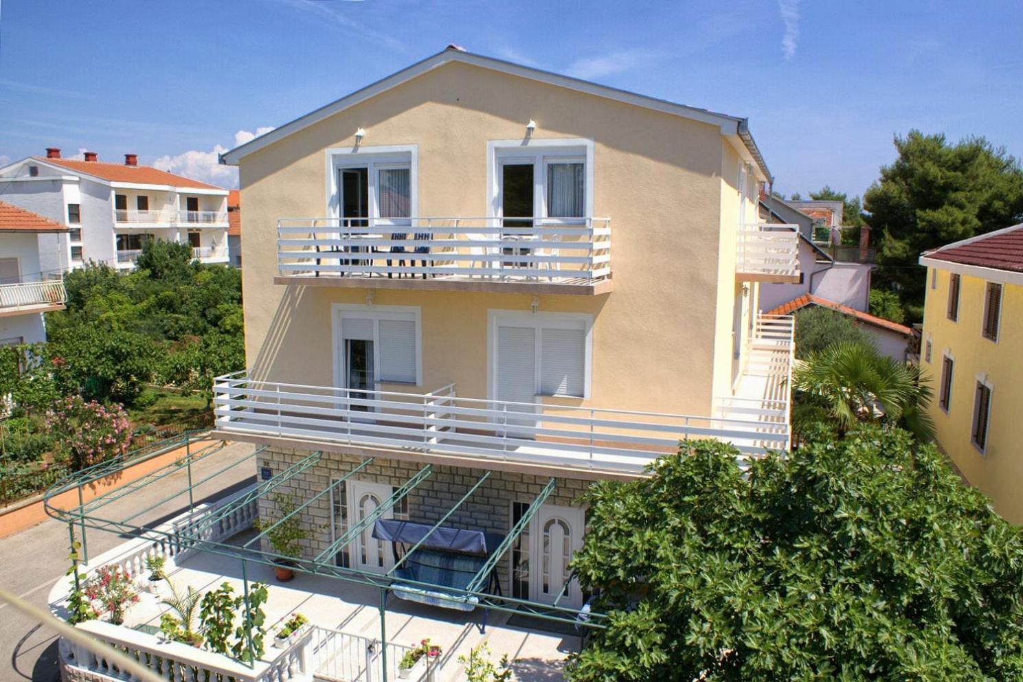 Apartments With A Parking Space Vodice - 4172 Buitenkant foto